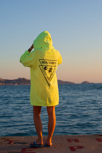 Sweat oversize “80’s Vibes” – l’iconique cocoon yellow